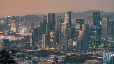 ينتهي العديد من أجهزة iPhone التي سُرقت في الولايات المتحدة وأوروبا في مبنى واحد في الصين ينتهي العديد من أجهزة iPhone التي سُرقت في الولايات المتحدة وأوروبا في مبنى واحد في الصين