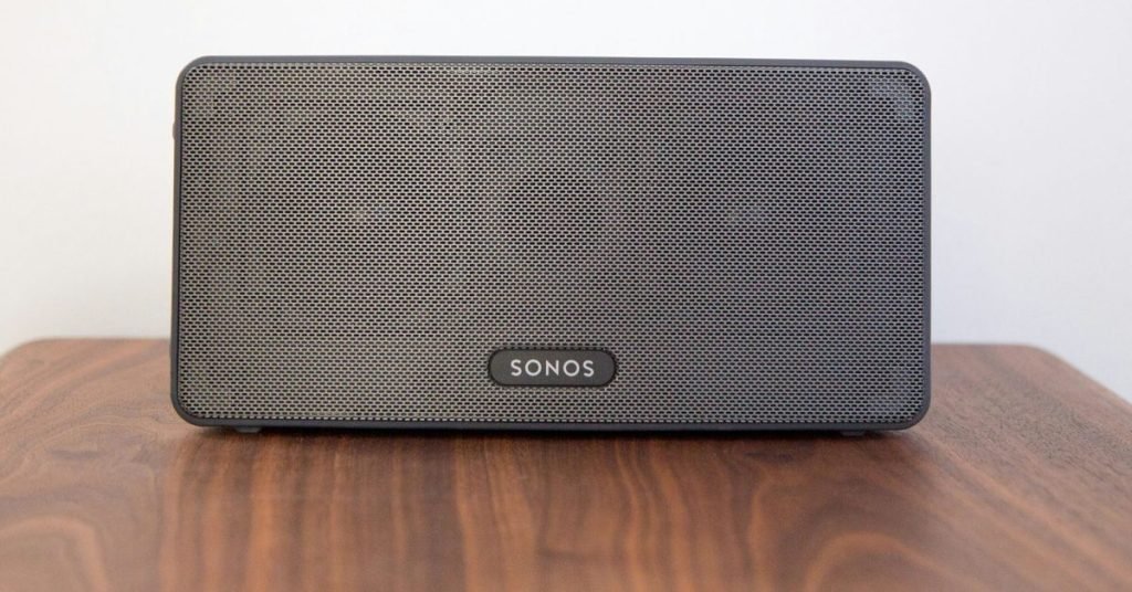يقول الرئيس التنفيذي لشركة Sonos إنه لم يفهم العالم الحقيقي يقول الرئيس التنفيذي لشركة Sonos إنه لم يفهم العالم الحقيقي